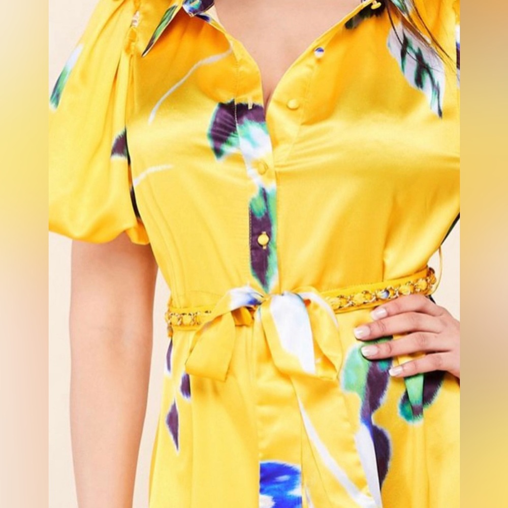 Yellow and blue collared dress - Picture 4 of 5
